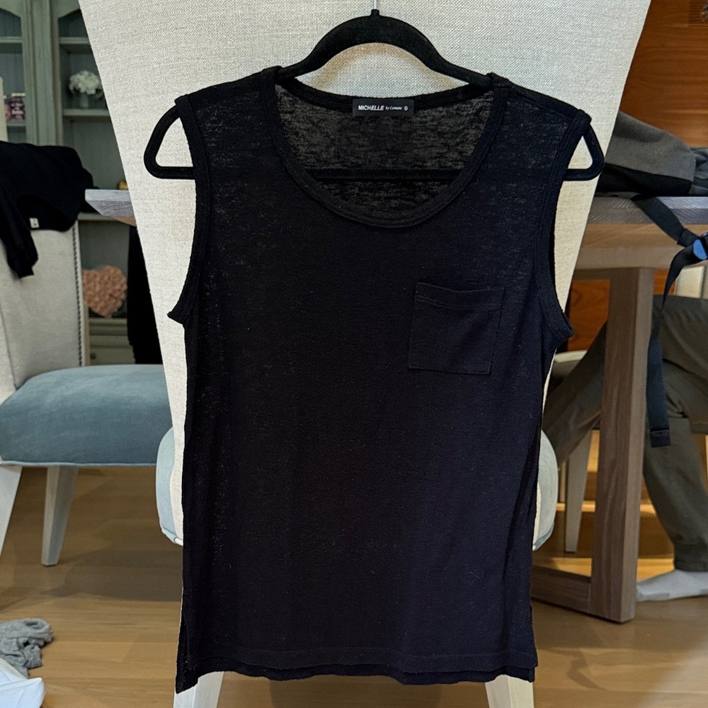 Black Sleeveless Tank with Pocket